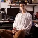 Nina Suárez presentó "El lado oscuro", un disco sin promesas de final feliz