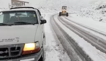 Habilitaron la RP 82 y la RP 89 tras intensas nevadas en Cacheuta y Potrerillos