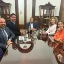 Libertarios d�scolos, mucho m�s cerca de los gobernadores peronistas no K