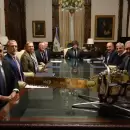 Milei posterg� su viaje a EE.UU. y convoc� a la mesa pol�tica y al Gabinete