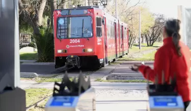 parador inteligente-metrotranvia Godoy Cruz