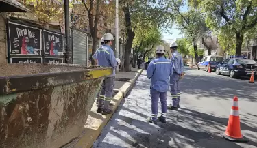 Derrame de l�quido en calle San Juan