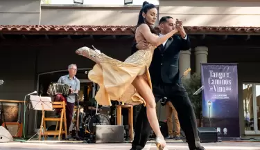 tango por los caminos del vino