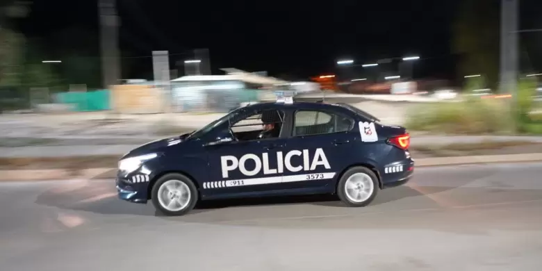 polic�a
