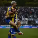 (Video) Con un gol de Di María, Rosario Central goleó a Gimnasia y sueña con la cima