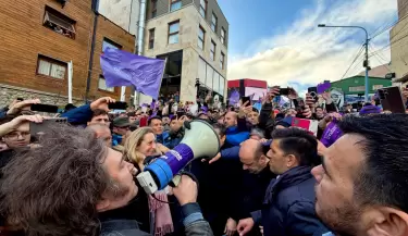 En plena campa�a: Milei cerr� su visita a Ushuaia con un fuerte mensaje a la militancia libertaria