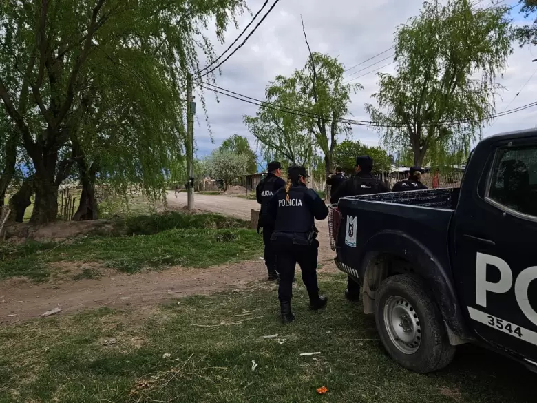 policía
