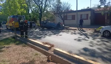 persecuci�n y vuelco en Luj�n