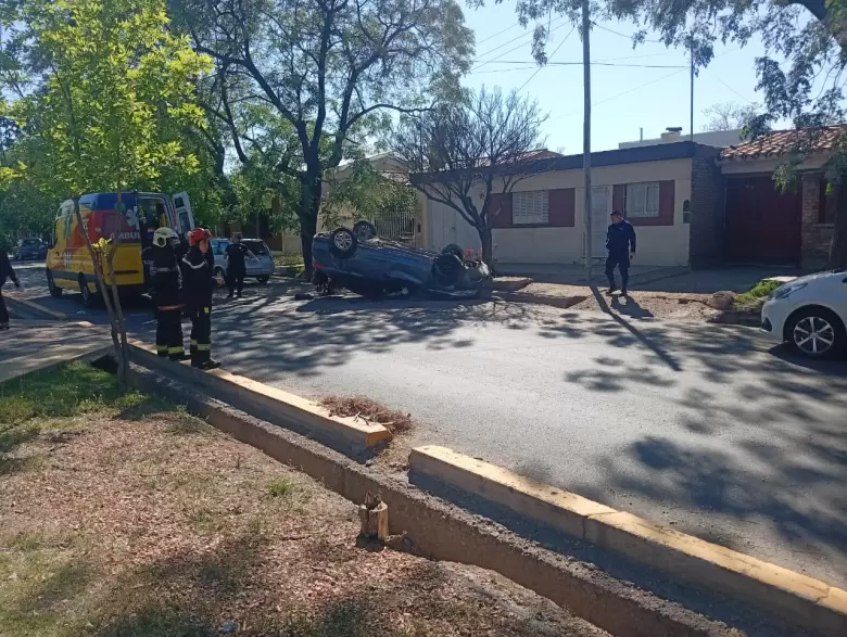 persecución y vuelco en Luján