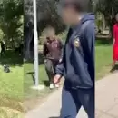 (Video) Brutal gresca entre estudiantes en el Parque C�vico: un menor qued� internado