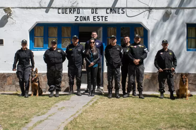 perro polic�a