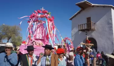 Lavalle celebr� la fiesta patronal en honor a la Virgen del Rosario en Lagunas