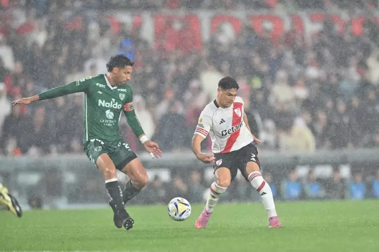 river - sarmiento