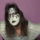 Ten�a 74 a�os: de qu� muri� Ace Frehley, el hist�rico guitarrista de Kiss