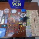 Allanamientos en Guaymall�n: un hombre y una mujer detenidos por venta de drogas