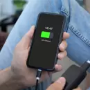 C�mo cargar el celular cuando se corta la luz: opciones pr�cticas para no quedarse sin bater�a