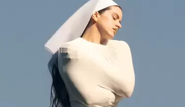 portada-de-lux-de-rosalia