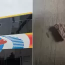 (Videos) El micro de Lan�s fue apedreado por hinchas de la U. de Chile al llegar al estadio