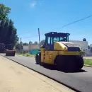 Avanzan los trabajos de asfalto en la calle Sueta de San Rafael