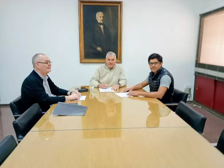 puente ruta 31-firma de contrato