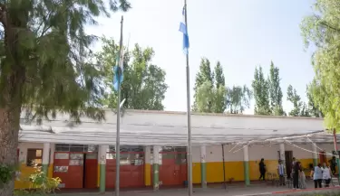 Avanza a buen ritmo la reparaci�n de la escuela Francisco Moyano, en Las Heras