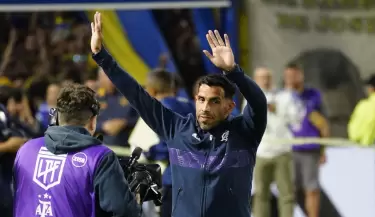 carlos t�vez