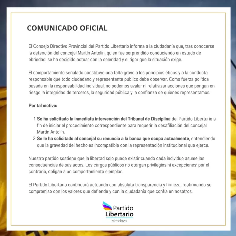 renuncia de Antolin