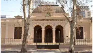 colegio nocional de la ciudad de Mendoza