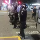 El Gobierno denunci� que manifestantes antimineros intentaron prender fuego a polic�as en una marcha