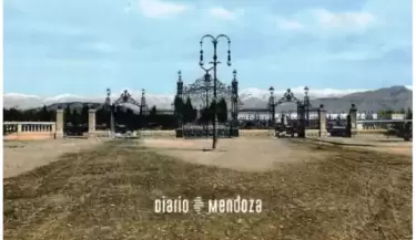 portones del parque san Martin