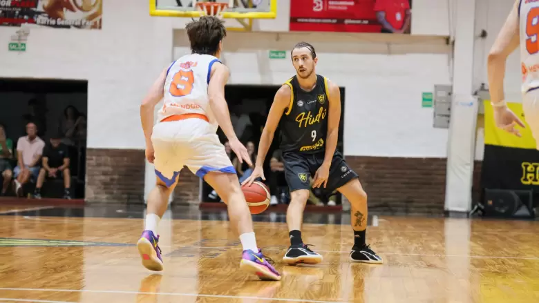 RIVADAVIA B�SQUET