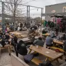 Cine y cerveza: una noche de doblaje en vivo en 23 R�os