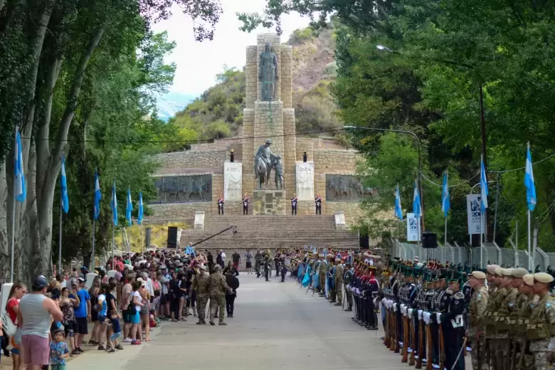 retorno a la patria tunuy�n