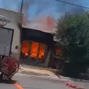 Video impactante: as� se desat� el incendio que destruy� una vivienda en Guaymall�n