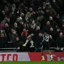 (Video) Buend�a brill� en Aston Villa: asistencia de taco y golazo para eliminar al Tottenham
