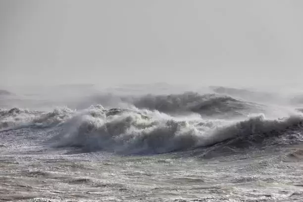 mini tsunami