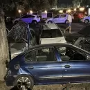 Perdió el control en el Acceso Sur, chocó a cuatro autos y dejó a un menor grave