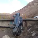 Video e imágenes: fuerte vuelco de una familia mendocina en la ruta 7