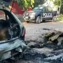 Incendio en San Martín: ardió un galpón, se quemó un auto y hubo importantes daños