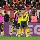 Defensa quiere asegurar su lugar en playoffs ante Central C�rdoba: hora, TV y formaciones