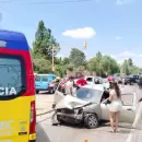 Fort�simo choque en el carril Rodr�guez Pe�a dej� seis heridos, tres de ellos menores