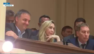 Reforma Laboral: Manuel Adorni, Karina Milei y Diego Santilli en el Senado de la