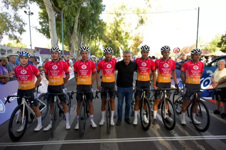 vuelta ciclista godoy cruz