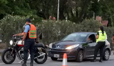 Control policial en San Carlos