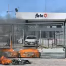 Escal� el conflicto en Fate: la Justicia orden� el desalojo de la emblem�tica f�brica