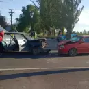 Violento accidente: el sol los encandiló y dos autos chocaron de frente en la ruta 60