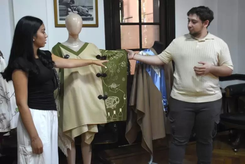 primer puesto del certamen "Poncho de la Vendimia - 90 A�os"