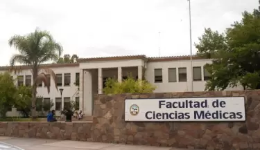 fcm uncuyo