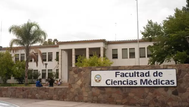 fcm uncuyo