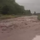 (Videos) Impactante lluvia en el Valle de Uco: las calles y caminos fueron peligrosos r�os